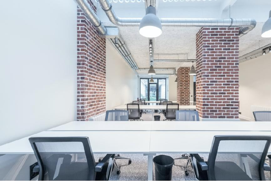 
                                                Location
                                                 Location Bureaux Paris 75009