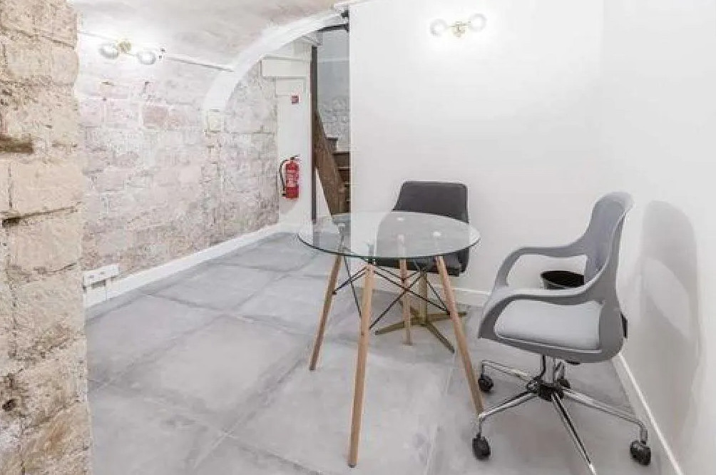 
                                                Location
                                                 Location Bureaux Paris 75009
