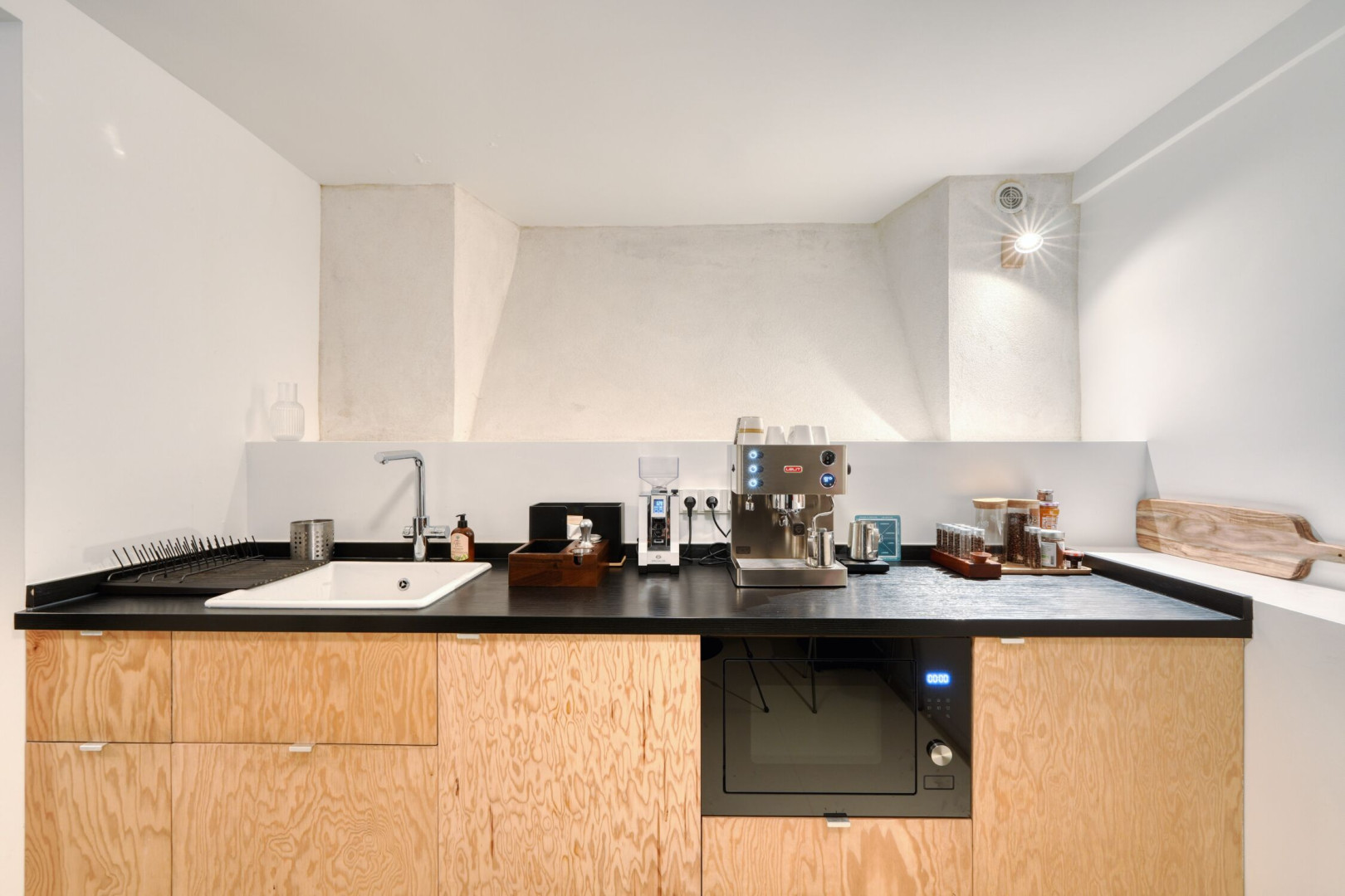 
                                                Location
                                                 Location Bureaux Paris 75009