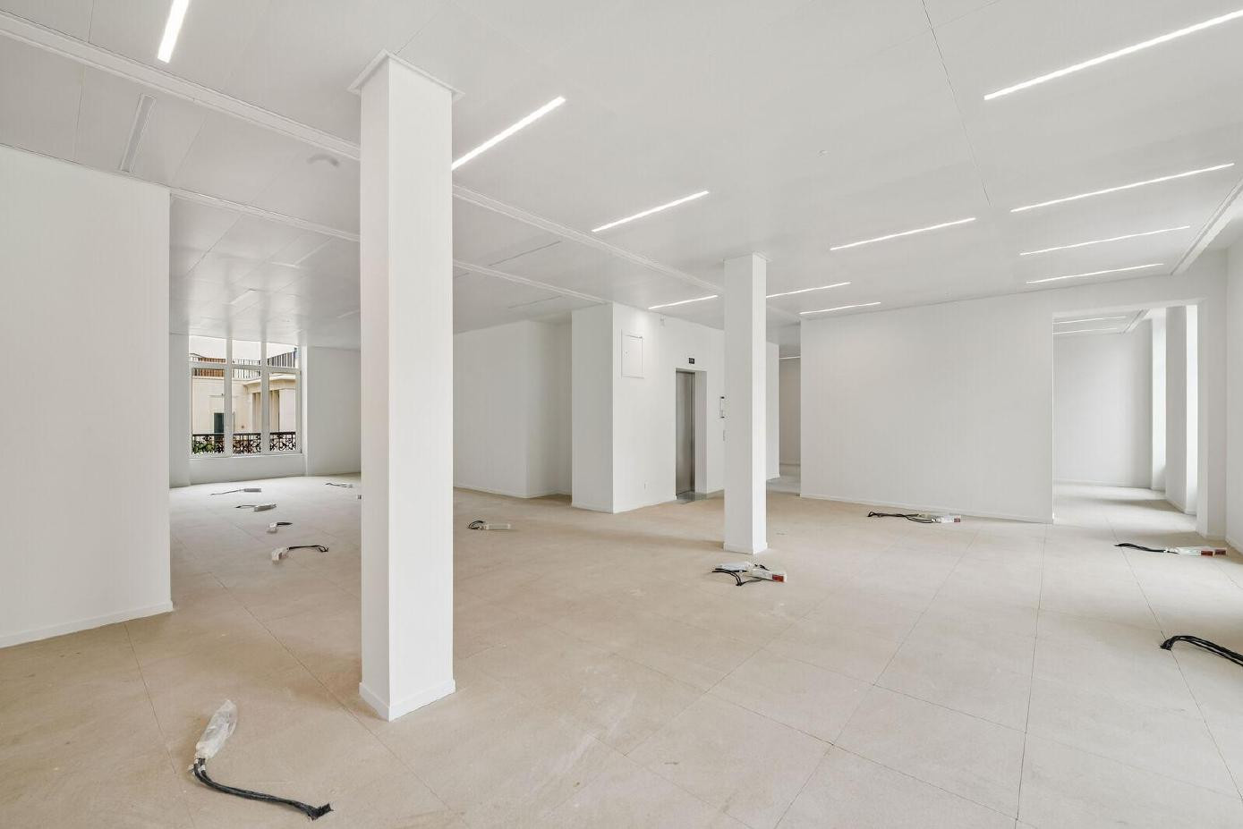 
                                                Location
                                                 Location Bureaux Paris 75009