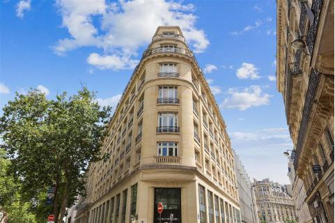 
                                                Location
                                                 Location Bureaux Paris 75009