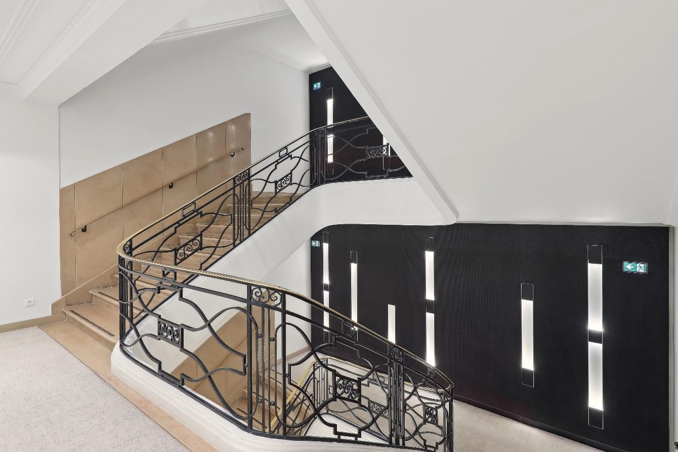 
                                                Location
                                                 Location Bureaux Paris 75009