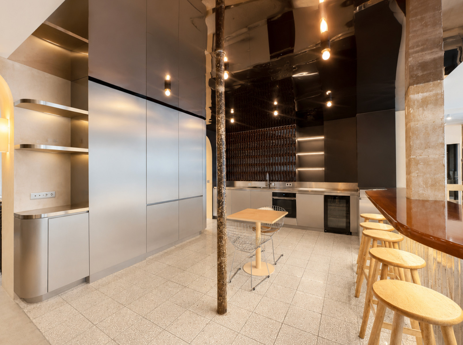 
                                                Location
                                                 Location Bureaux Paris 75009