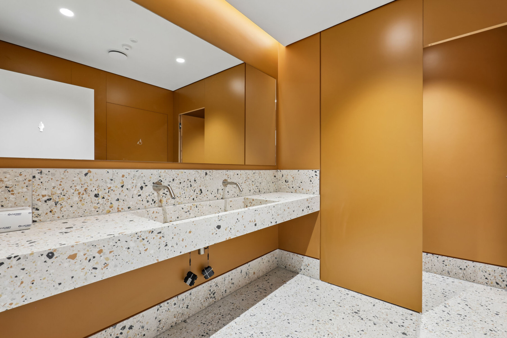 
                                                Location
                                                 Location Bureaux Paris 75009
