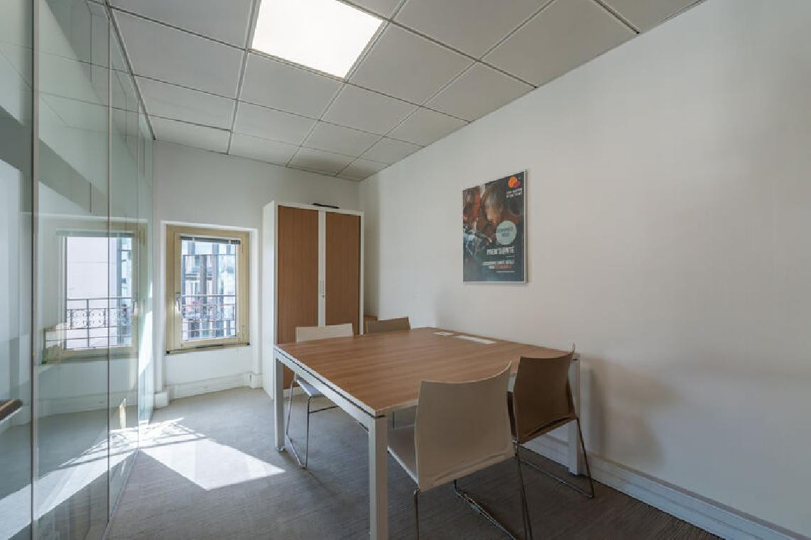 
                                                Location
                                                 Location Bureaux Paris 75009