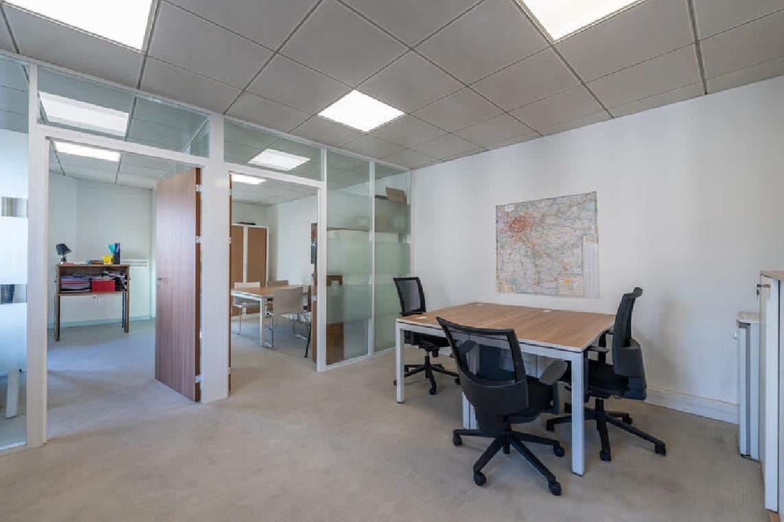
                                                Location
                                                 Location Bureaux Paris 75009