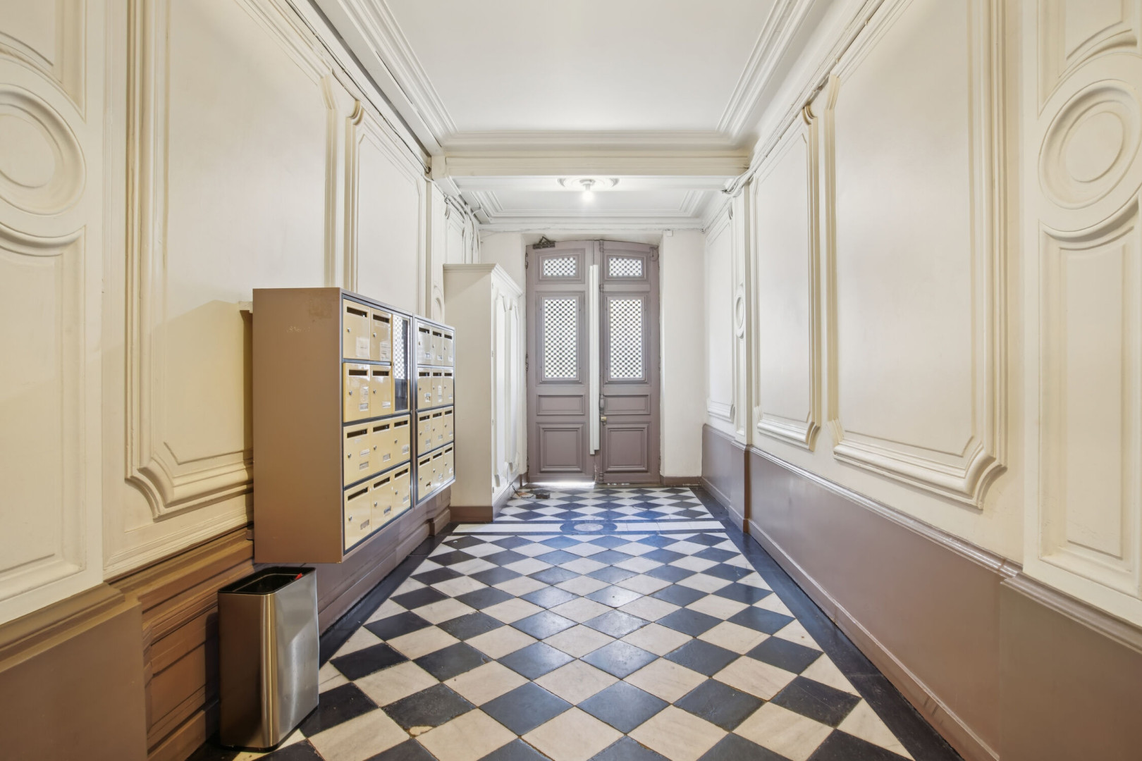 
                                                Location
                                                 Location Bureaux Paris 75010