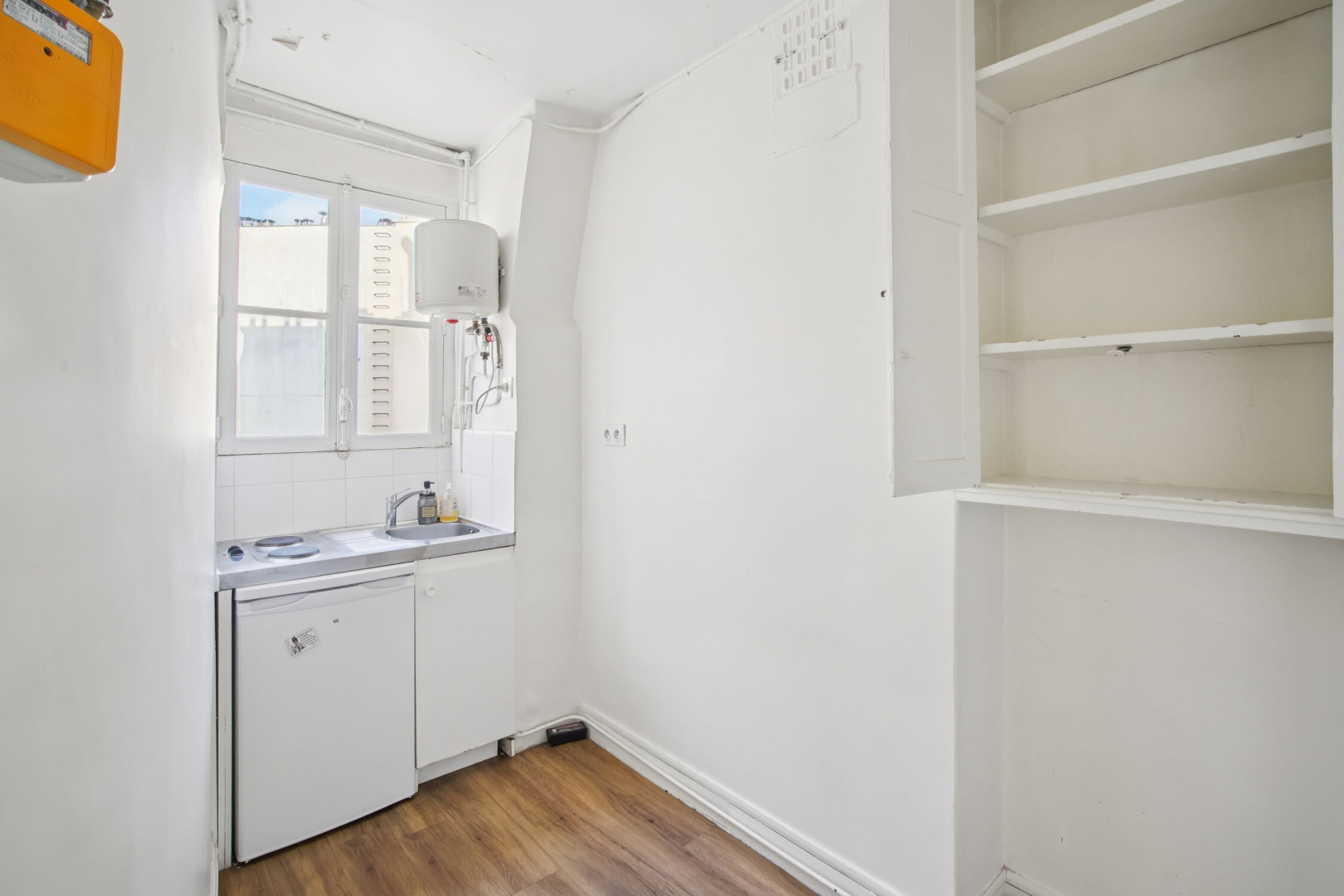 
                                                Location
                                                 Location Bureaux Paris 75010