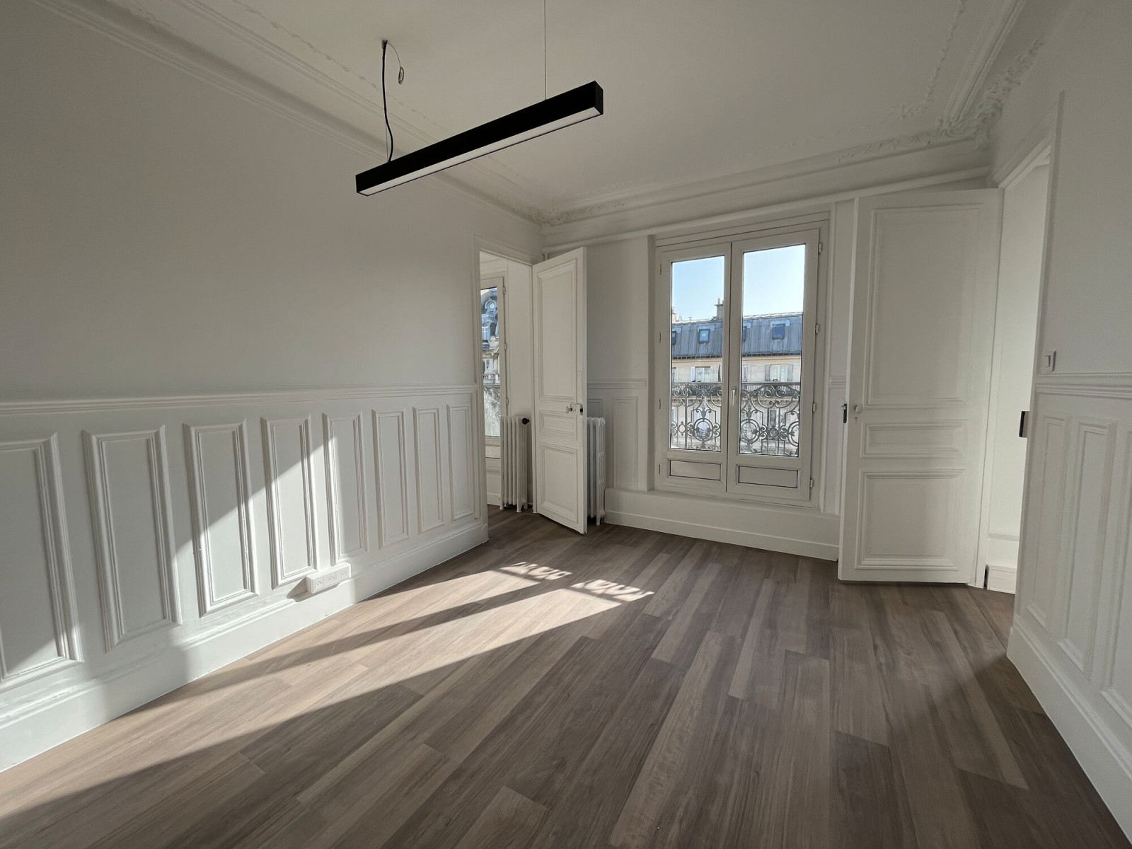
                                                Location
                                                 Location Bureaux Paris 75010