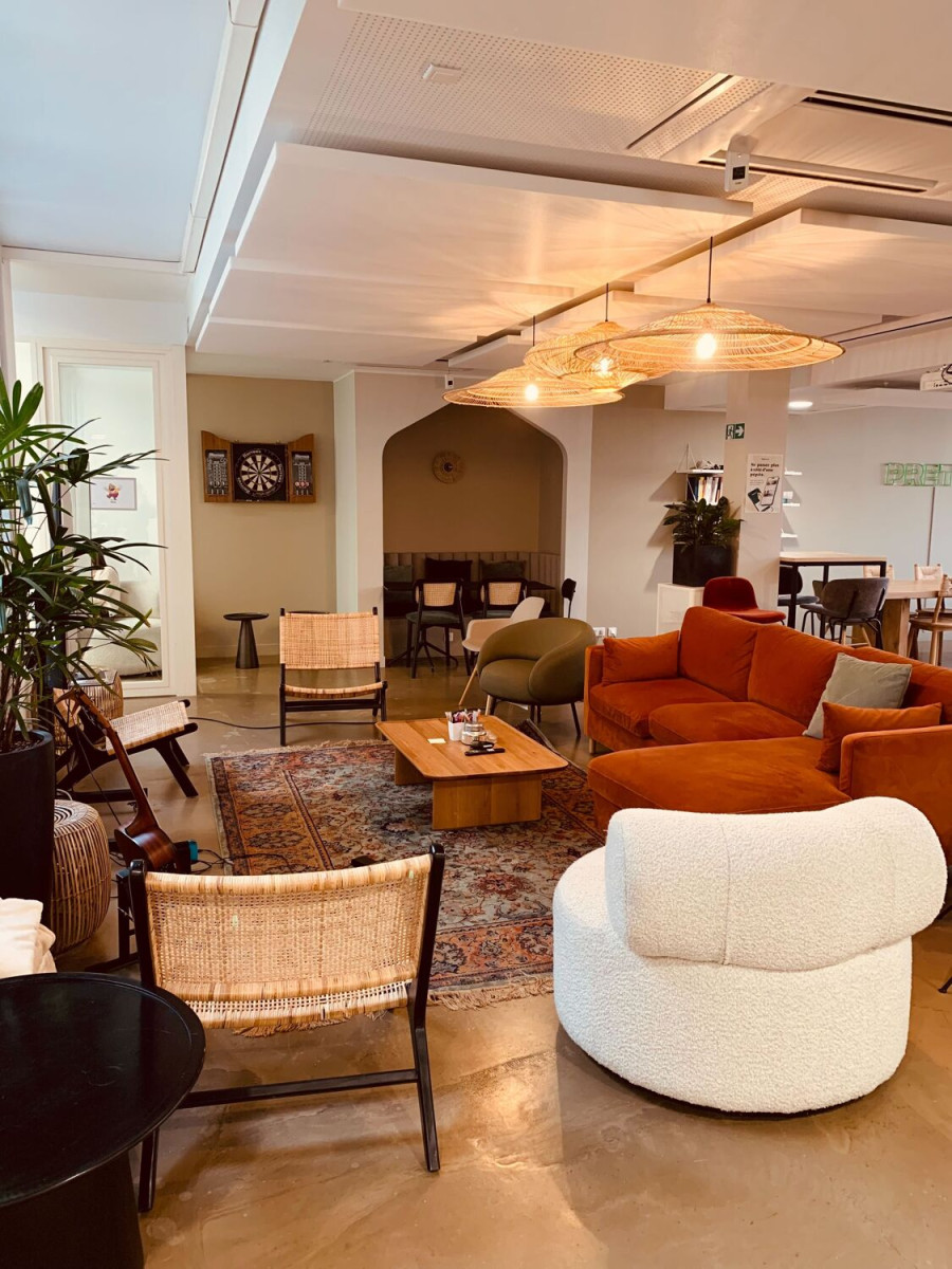 
                                                Location
                                                 Location Bureaux Paris 75010