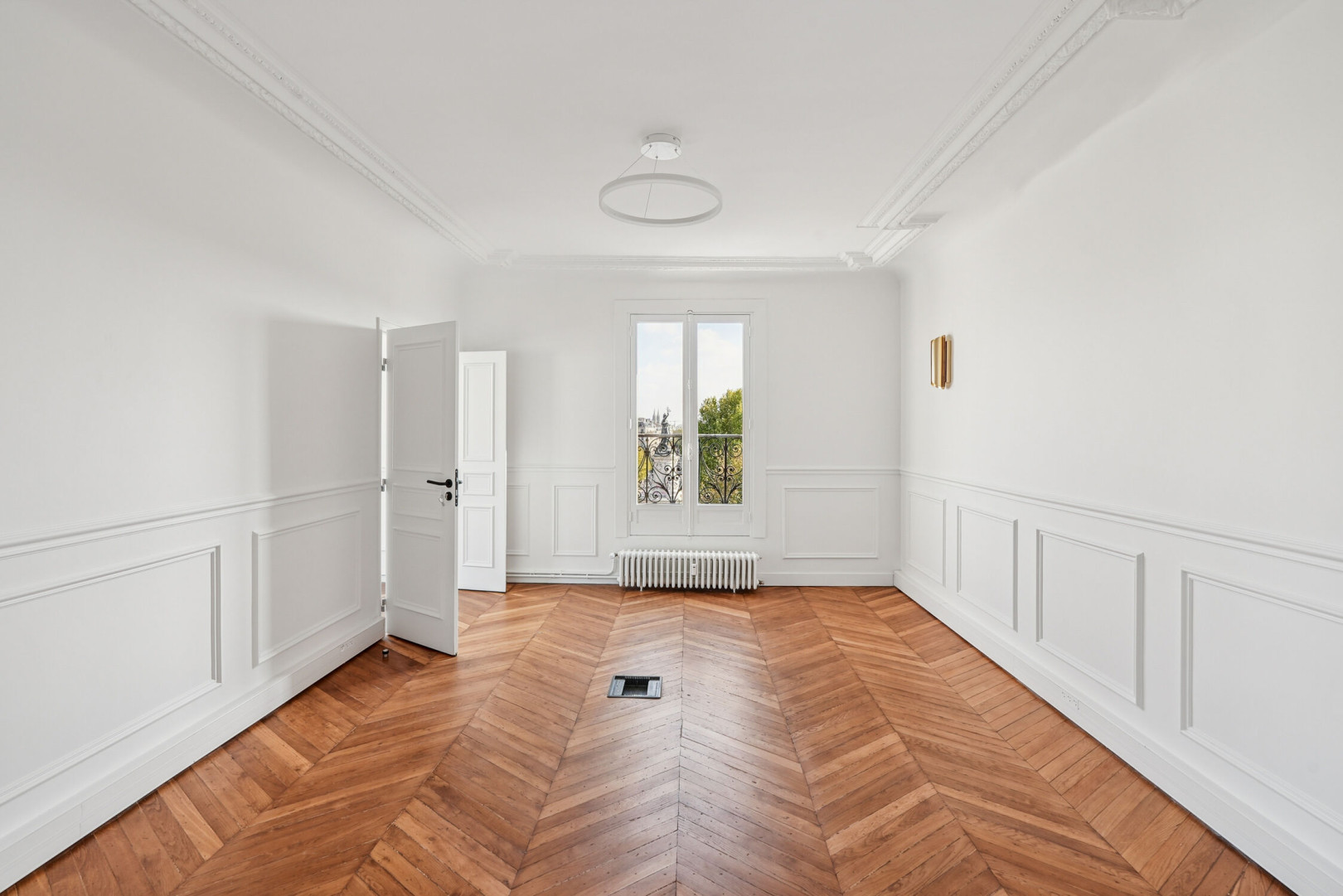 
                                                Location
                                                 Location Bureaux Paris 75010