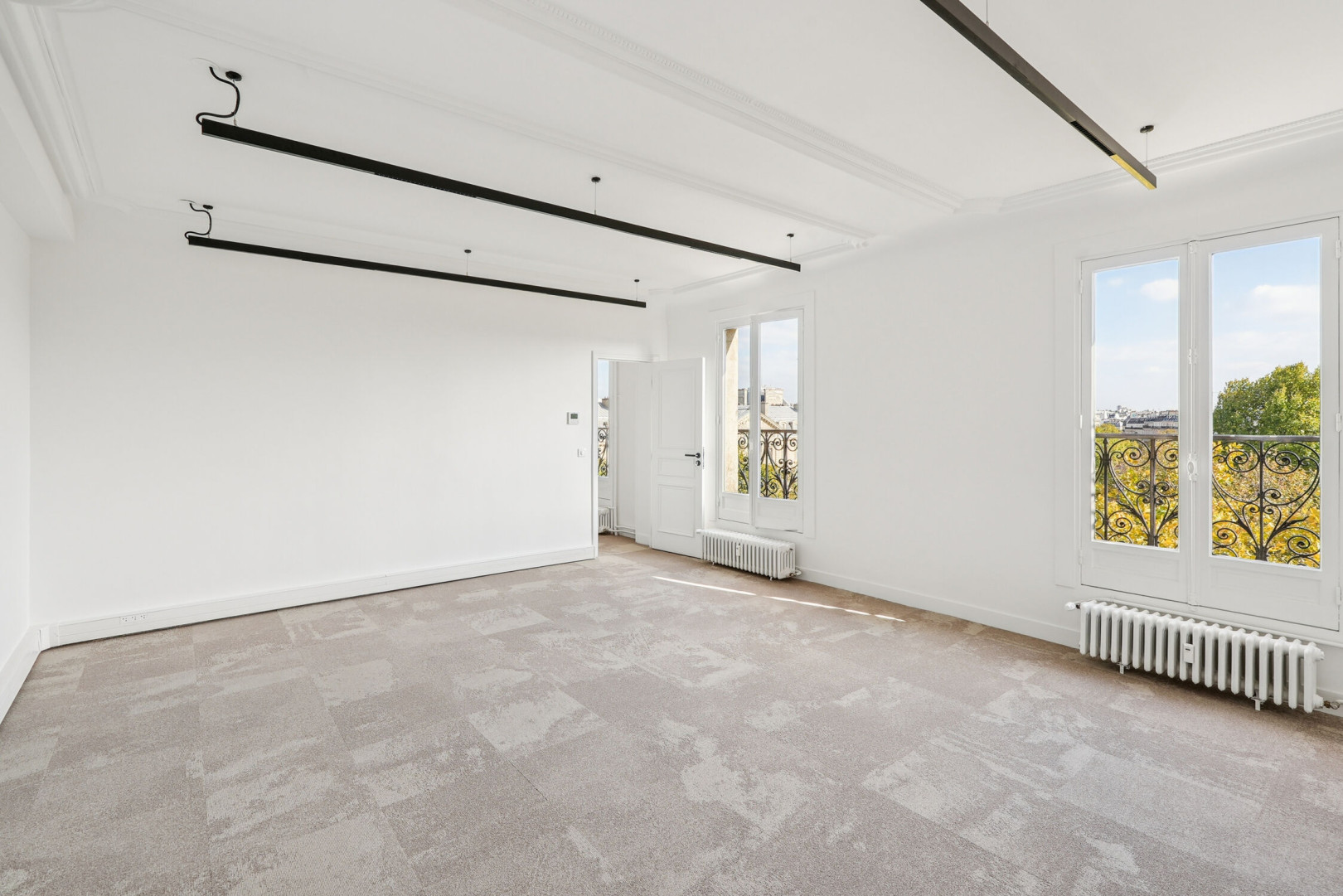 
                                                Location
                                                 Location Bureaux Paris 75010