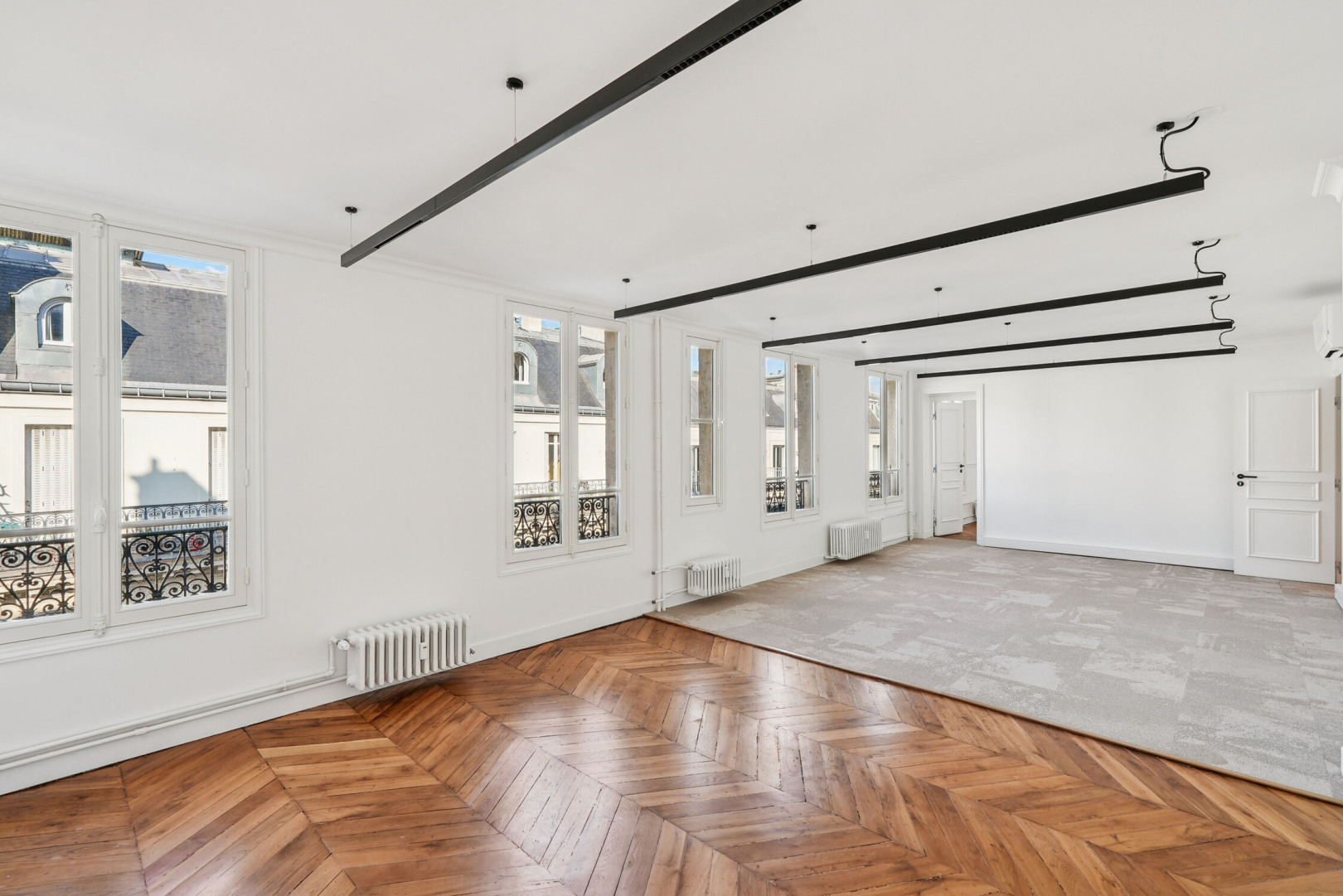 
                                                Location
                                                 Location Bureaux Paris 75010