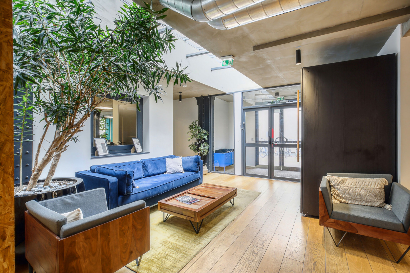 
                                                Location
                                                 Location Bureaux Paris 75010