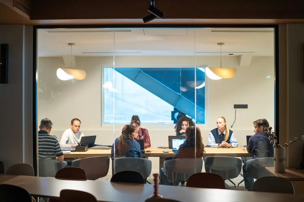 
                                                Location
                                                 Location Bureaux Paris 75010