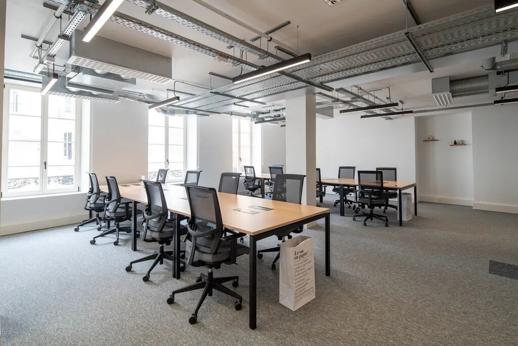 
                                                Location
                                                 Location Bureaux Paris 75010