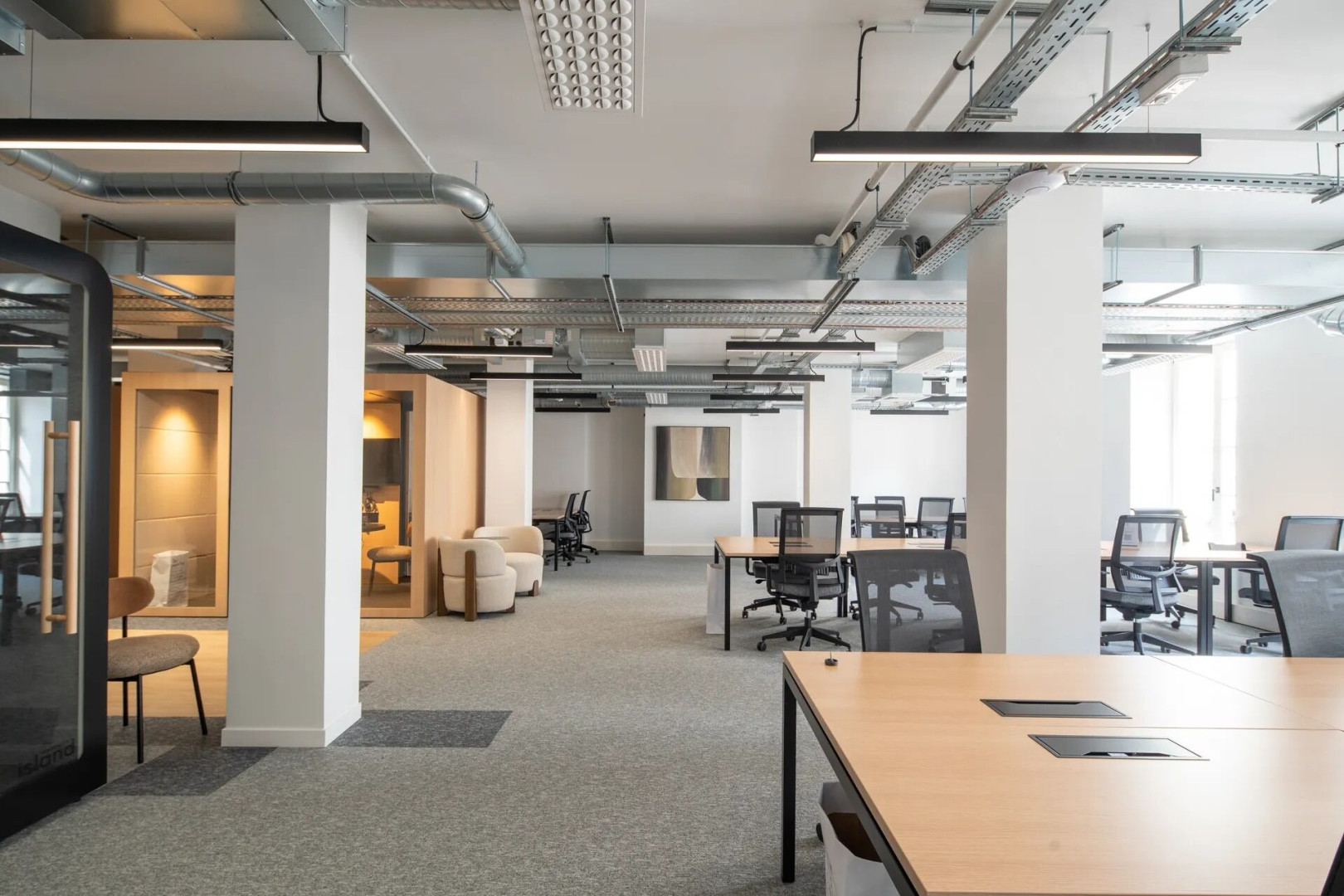 
                                                Location
                                                 Location Bureaux Paris 75010