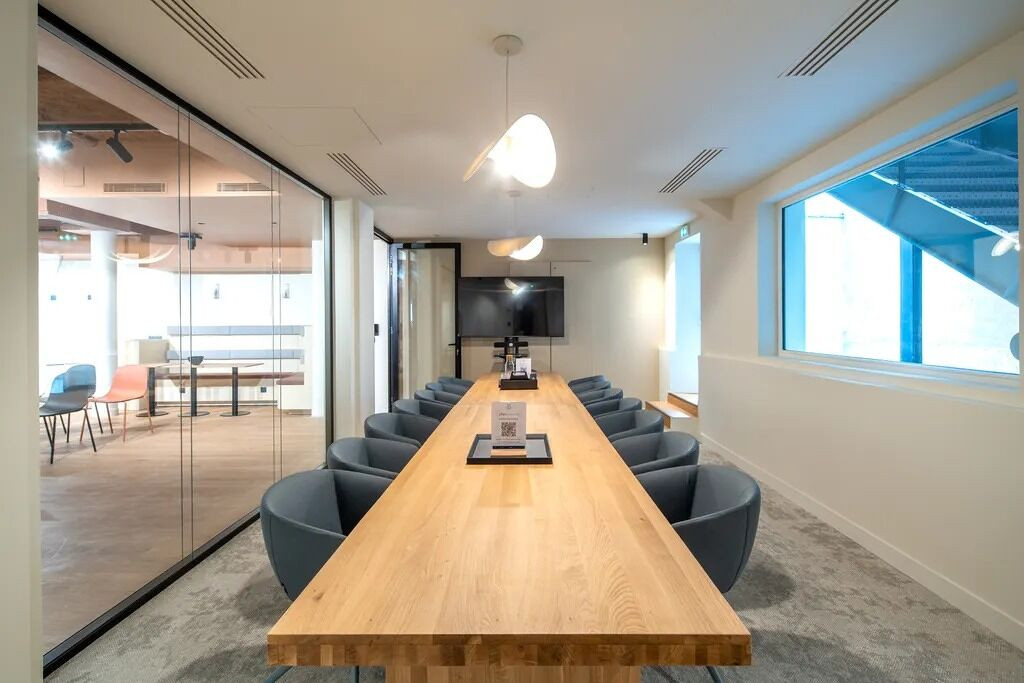 
                                                Location
                                                 Location Bureaux Paris 75010