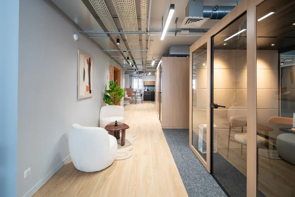 
                                                Location
                                                 Location Bureaux Paris 75010