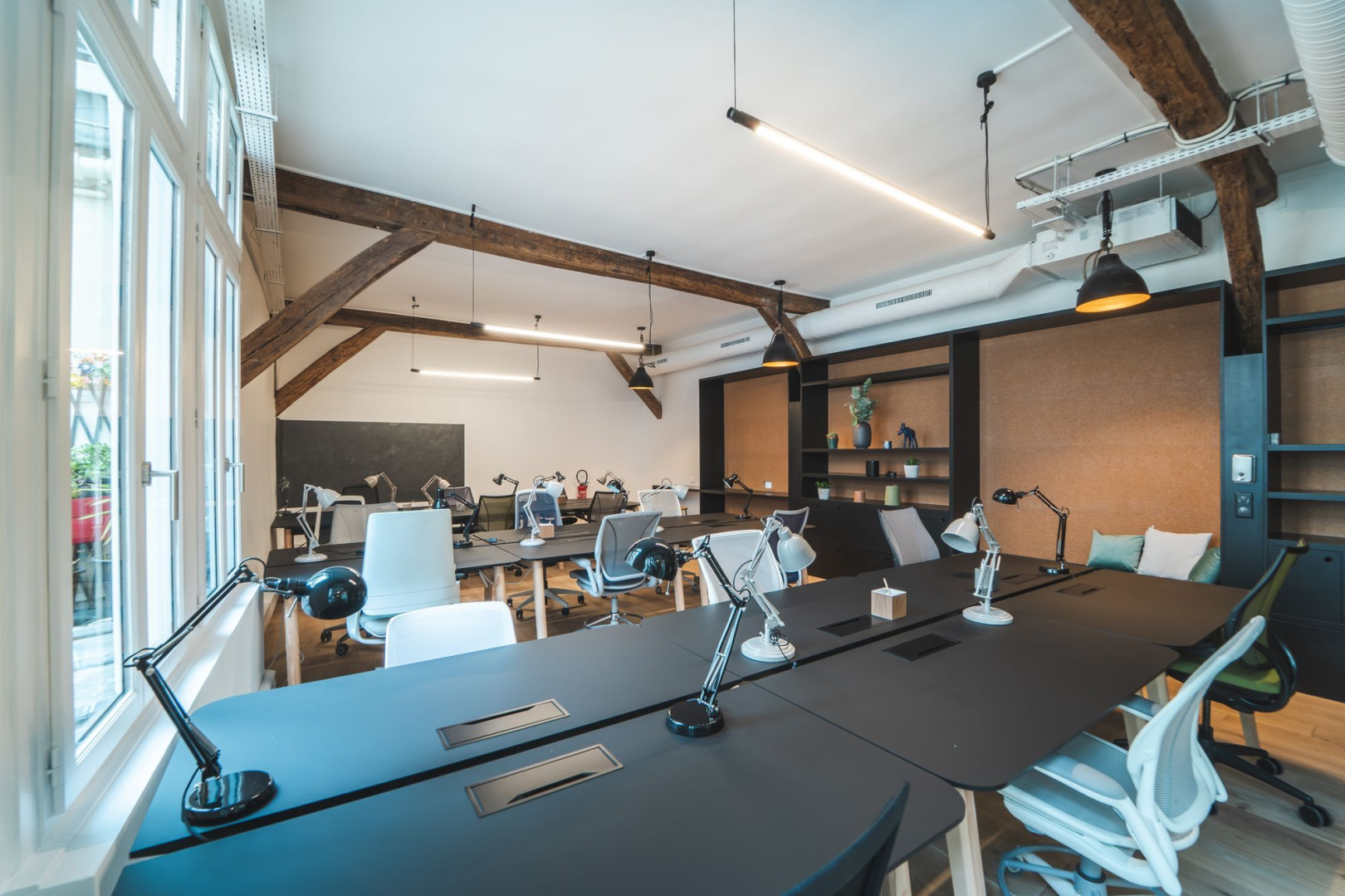 
                                                Location
                                                 Location Bureaux Paris 75010