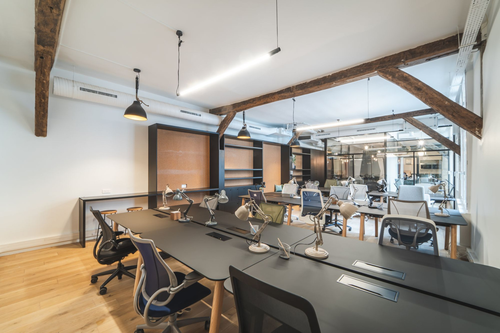
                                                Location
                                                 Location Bureaux Paris 75010