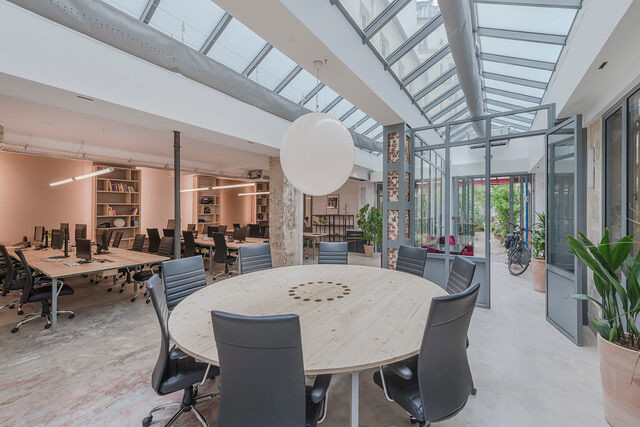 
                                                Vente
                                                 Vente et location Bureaux Paris 75010