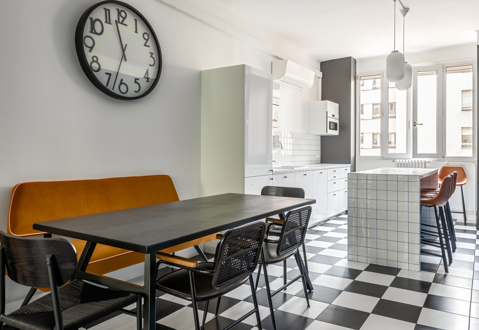 
                                                Location
                                                 Location Bureaux Paris 75010