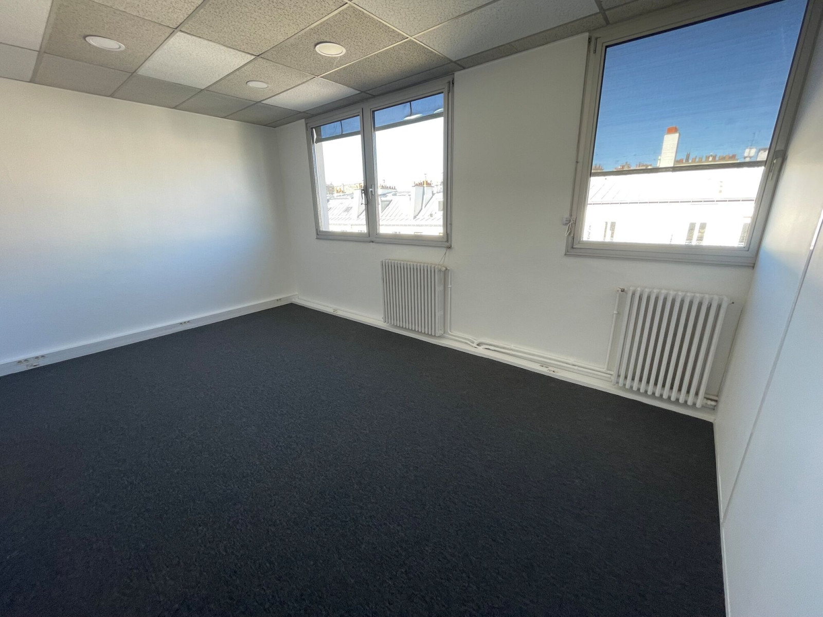 
                                                Location
                                                 Location Bureaux Paris 75010