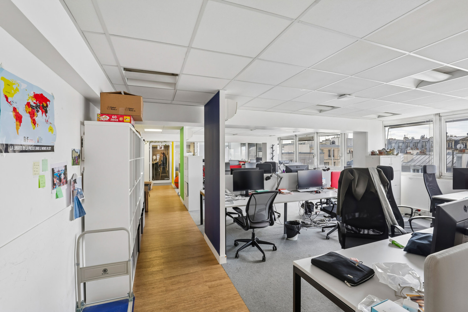 
                                                Location
                                                 Location Bureaux Paris 75010