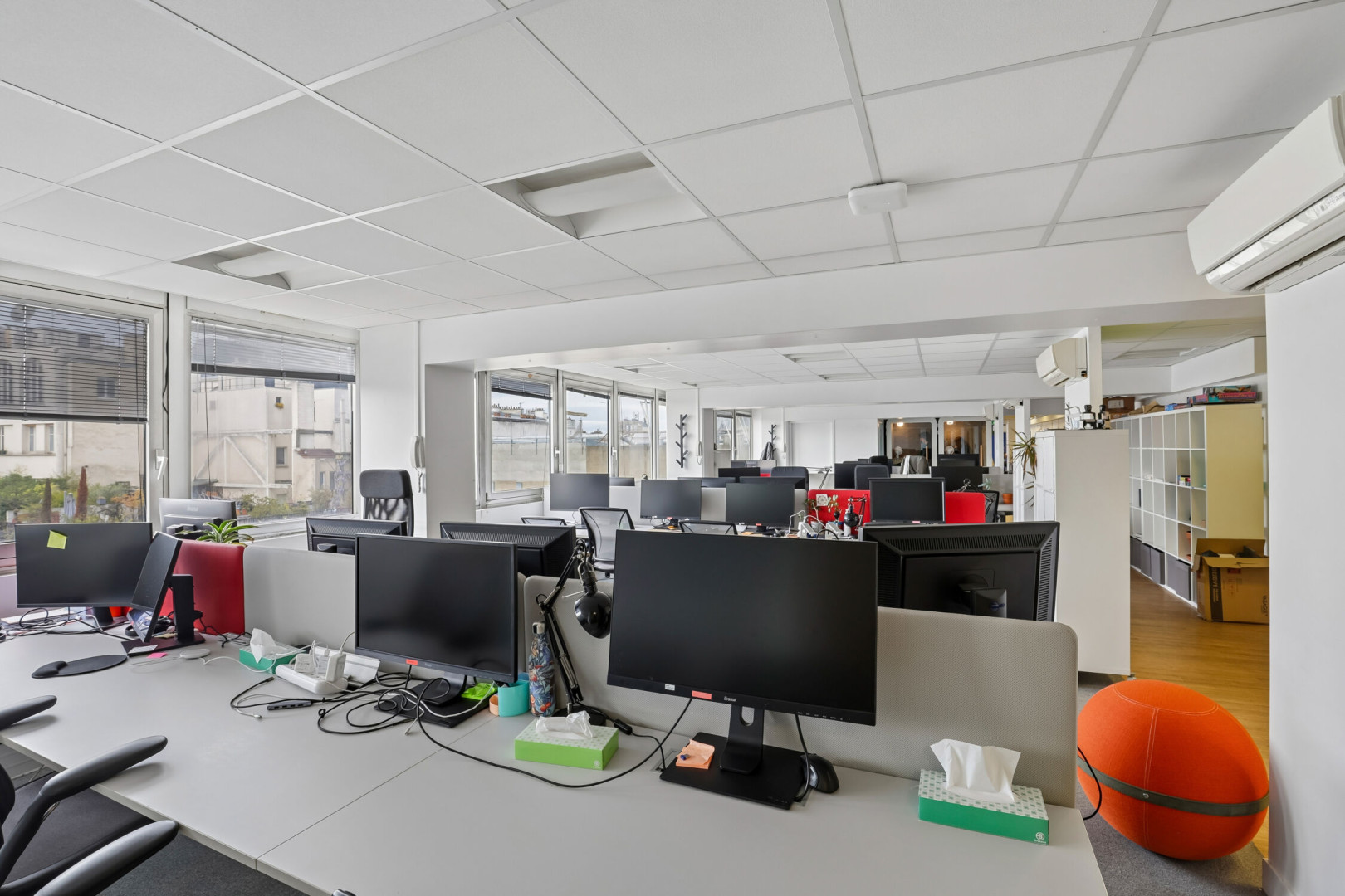 
                                                Location
                                                 Location Bureaux Paris 75010