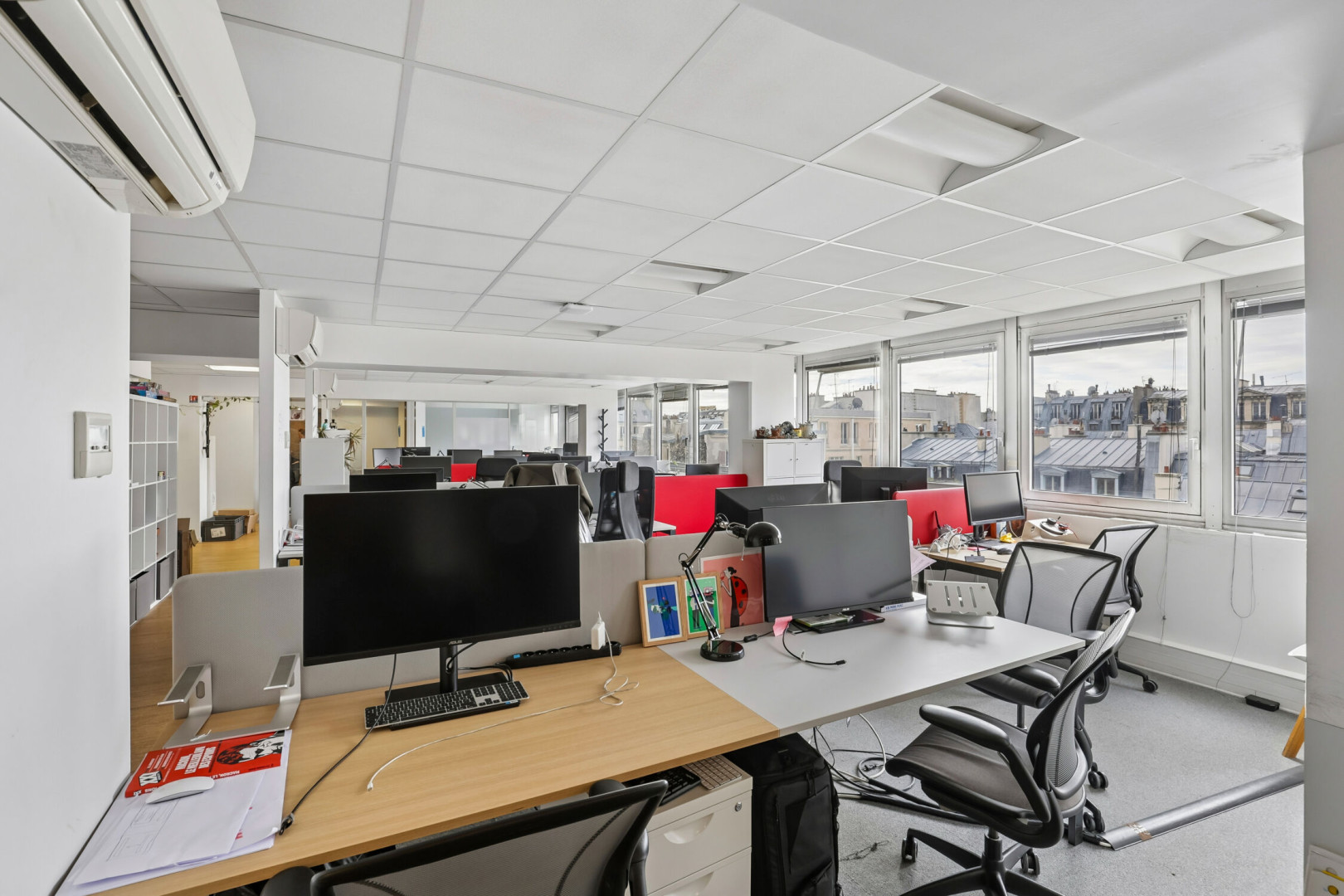 
                                                Location
                                                 Location Bureaux Paris 75010