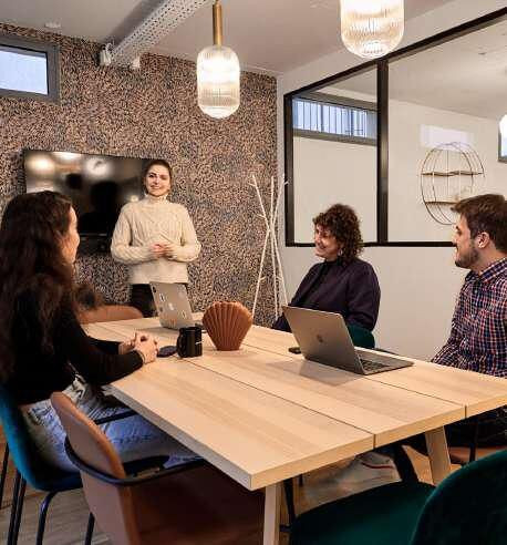 
                                                Location
                                                 Location Bureaux Paris 75010
