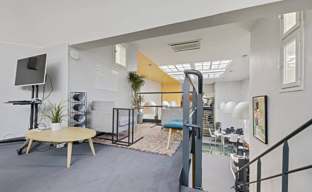 
                                                Location
                                                 Location Bureaux Paris 75010