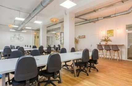 
                                                Location
                                                 Location Bureaux Paris 75010