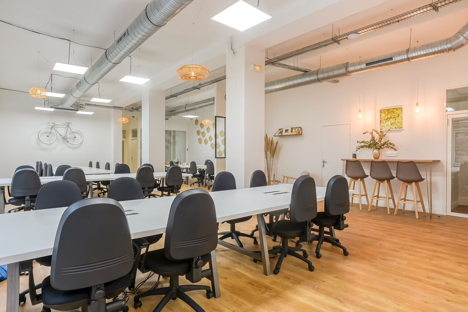 
                                                Location
                                                 Location Bureaux Paris 75010