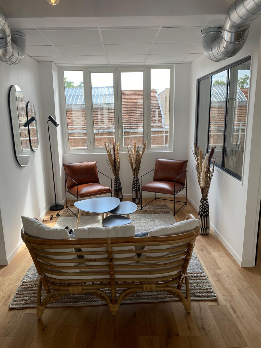 
                                                Location
                                                 Location Bureaux Paris 75010
