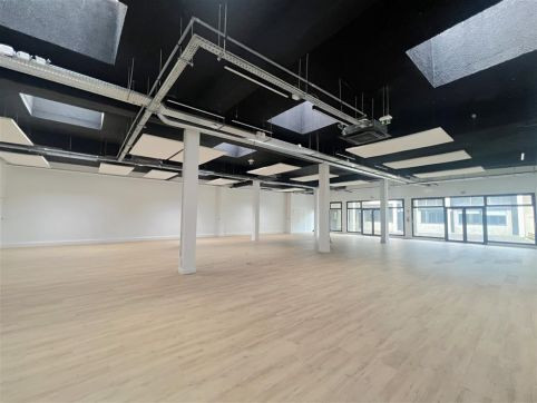 
                                                Location
                                                 Location Bureaux Paris 75011