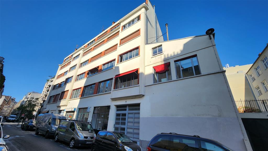 
                                                Location
                                                 Location Bureaux Paris 75011