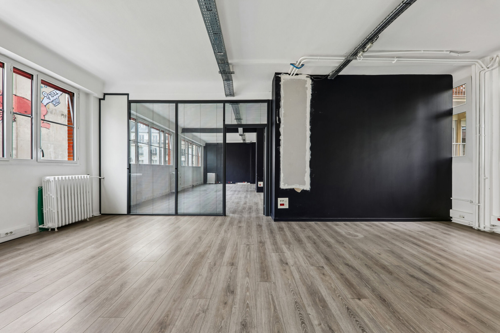 
                                                Location
                                                 Location Bureaux Paris 75011