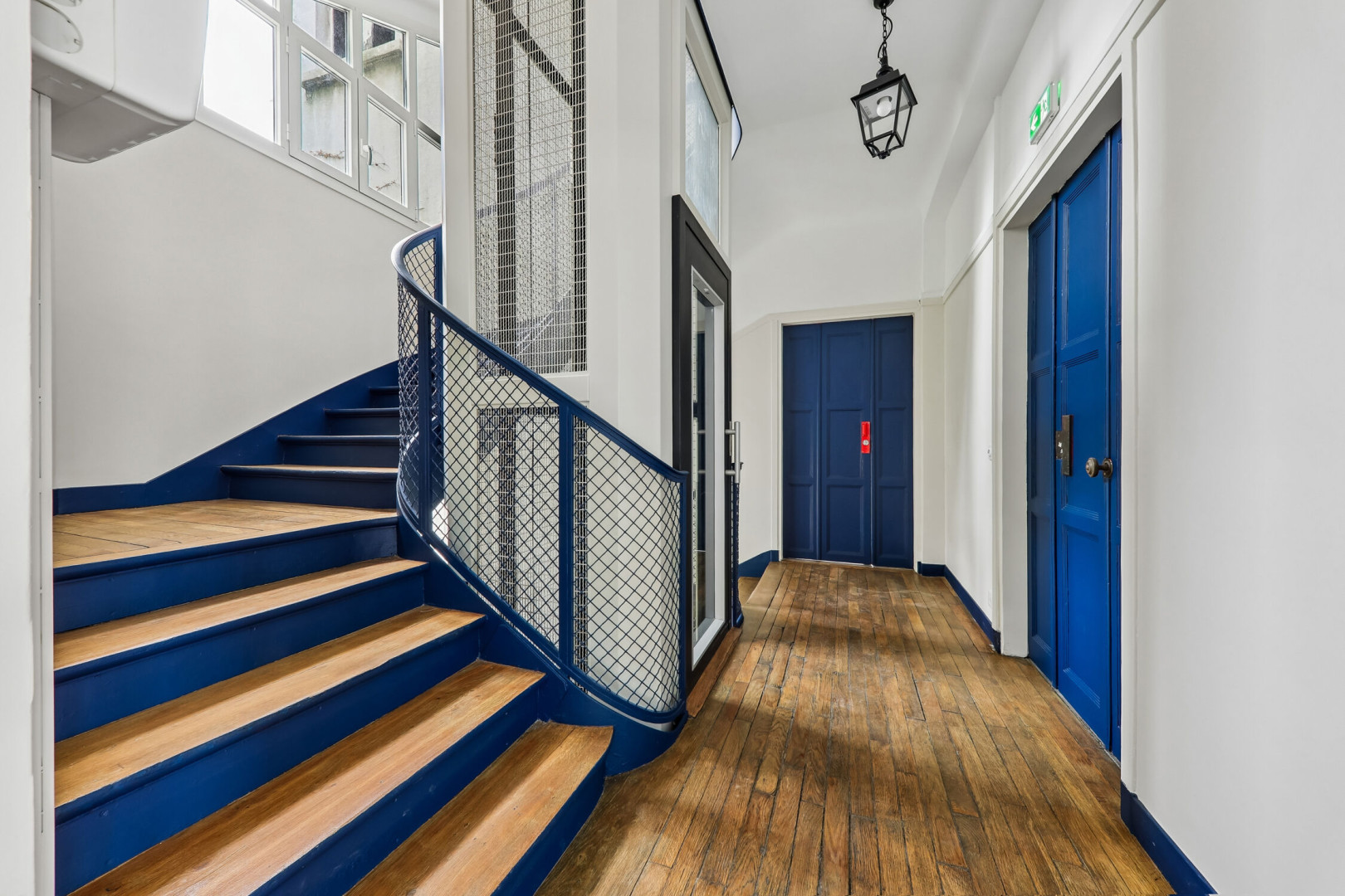 
                                                Location
                                                 Location Bureaux Paris 75011