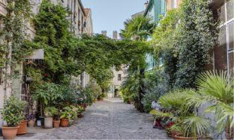 
                                                Location
                                                 Location Bureaux Paris 75011