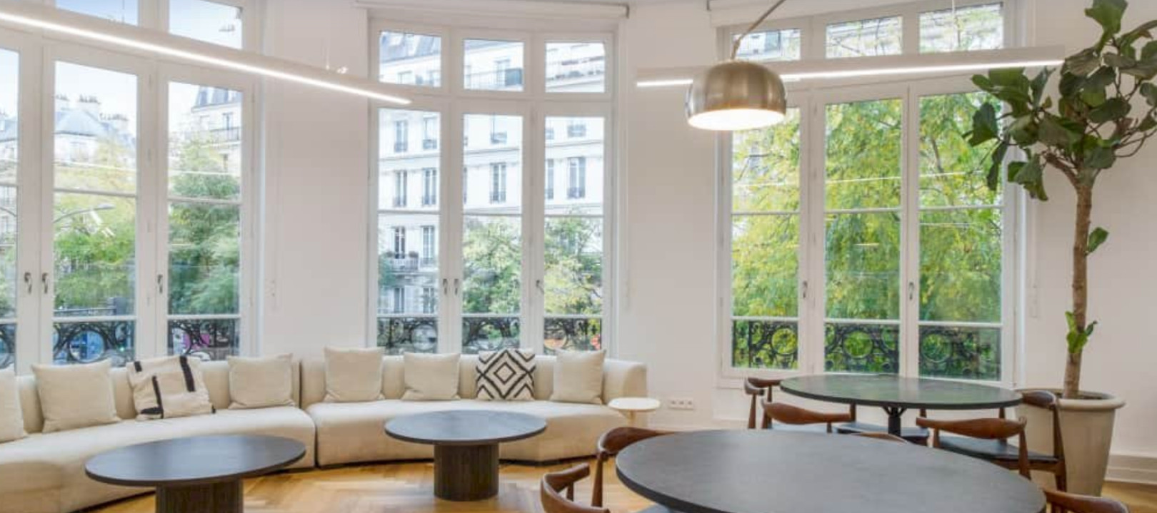 
                                                Location
                                                 Location Bureaux Paris 75011