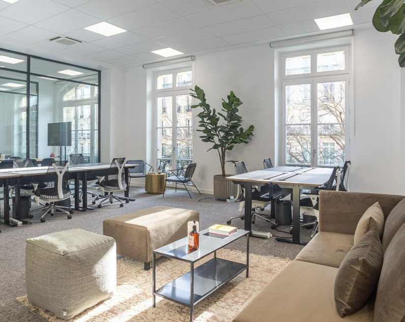
                                                Location
                                                 Location Bureaux Paris 75011
