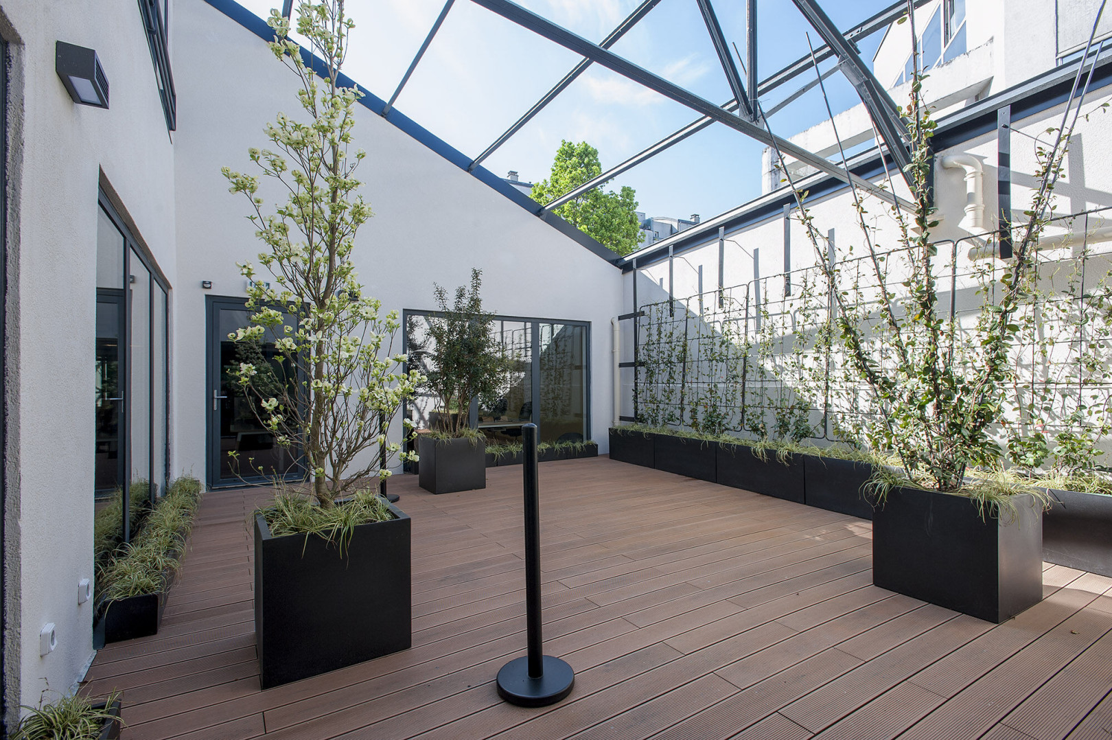 
                                                Location
                                                 Location Bureaux Paris 75011