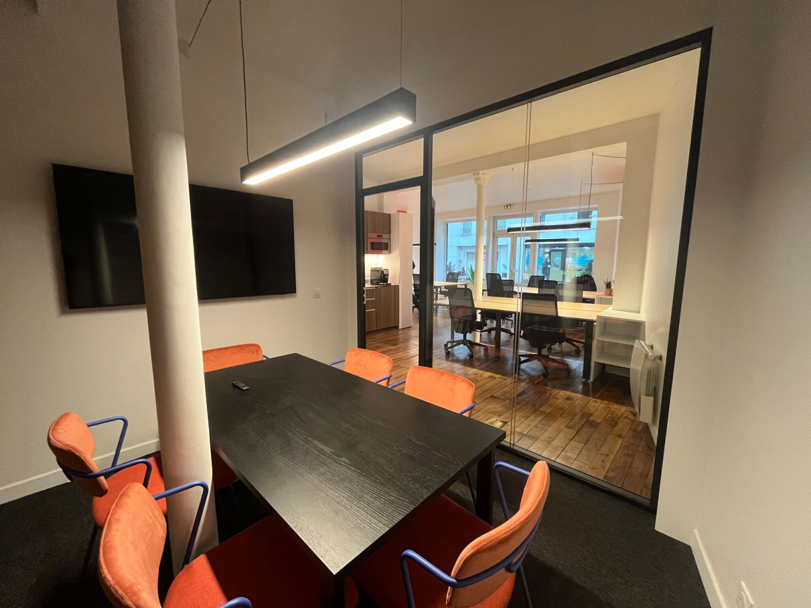 
                                                Location
                                                 Location Bureaux Paris 75011