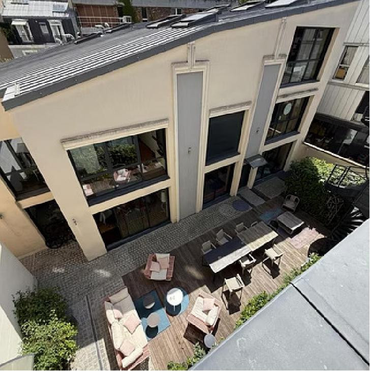 
                                                Location
                                                 Location Bureaux Paris 75011