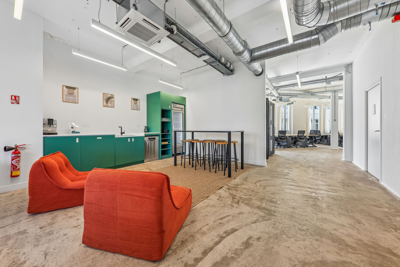 
                                                Location
                                                 Location Bureaux Paris 75011