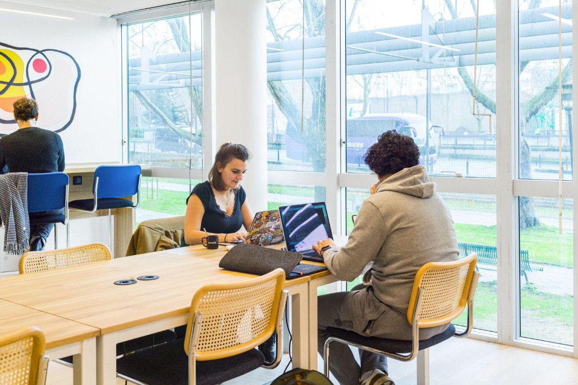 
                                                Location
                                                 Location Bureaux Paris 75012