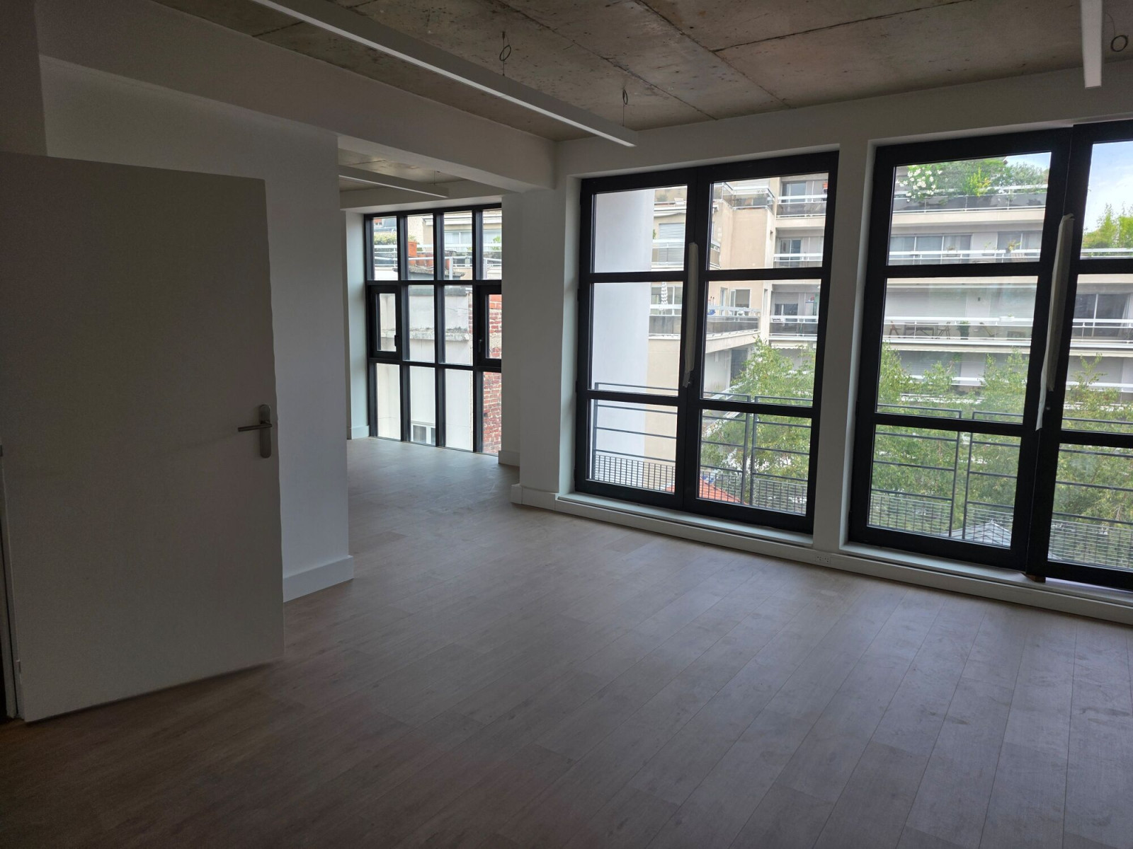 
                                                Location
                                                 Location Bureaux Paris 75012