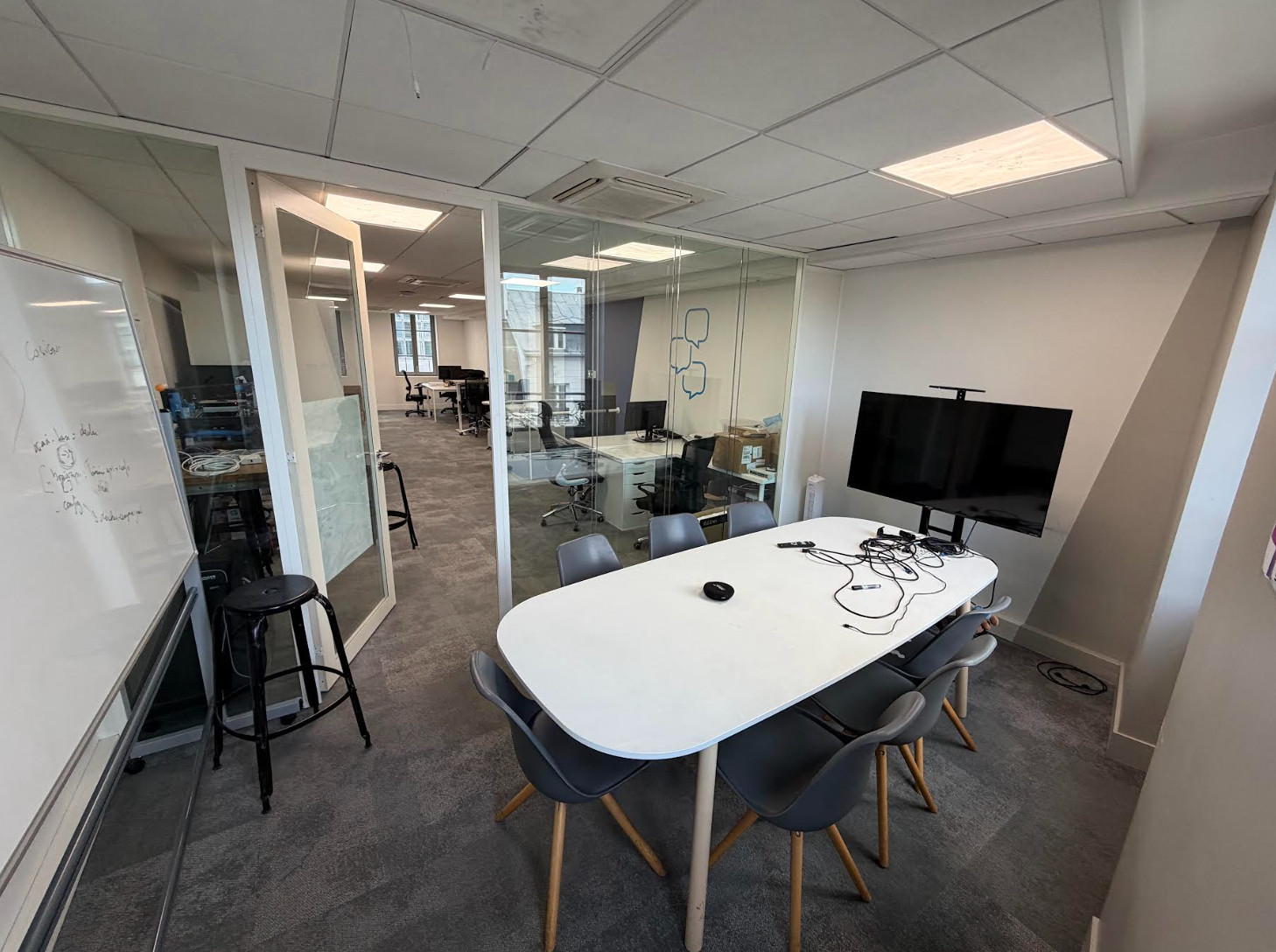 
                                                Location
                                                 Location Bureaux Paris 75012